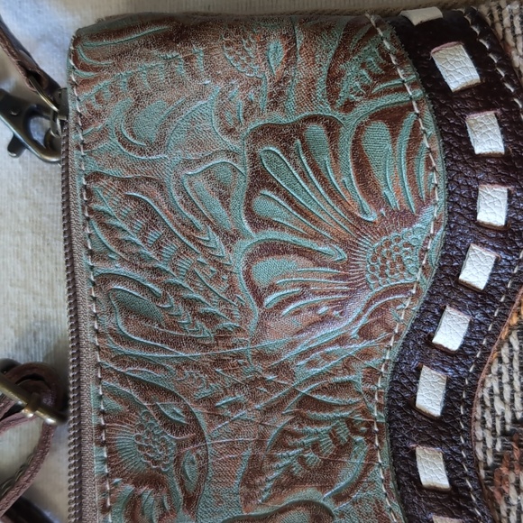 👜 Myra Bag Western Design shoulder and wrist strap - Picture 9 of 10